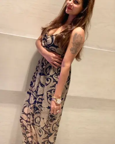 Rapar Escort
